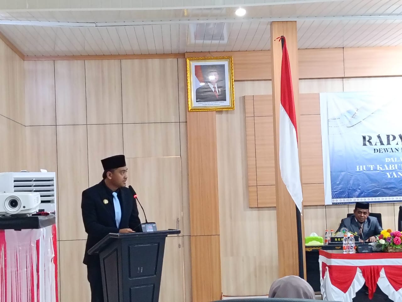 Paripurna HUT ke-13 Konkep, DPRD Tegaskan Sinergi Total Wujudkan Wawonii Emas